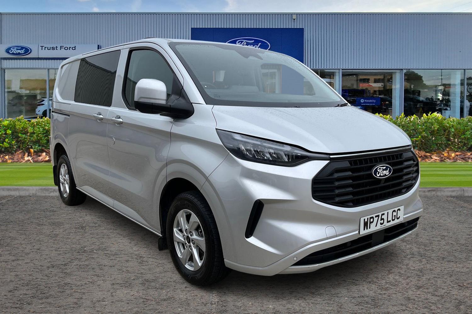 Ford TRANSIT CUSTOM Photo 0