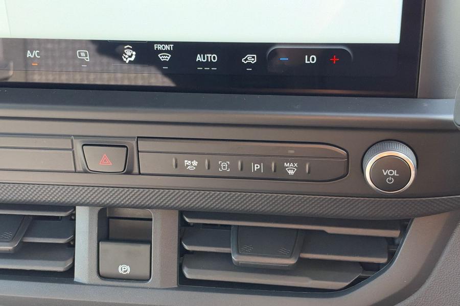 Ford E-TRANSIT CUSTOM Photo autoimg-655e0f9c2d524f15948af7c92177ae31ef136af8.jpg