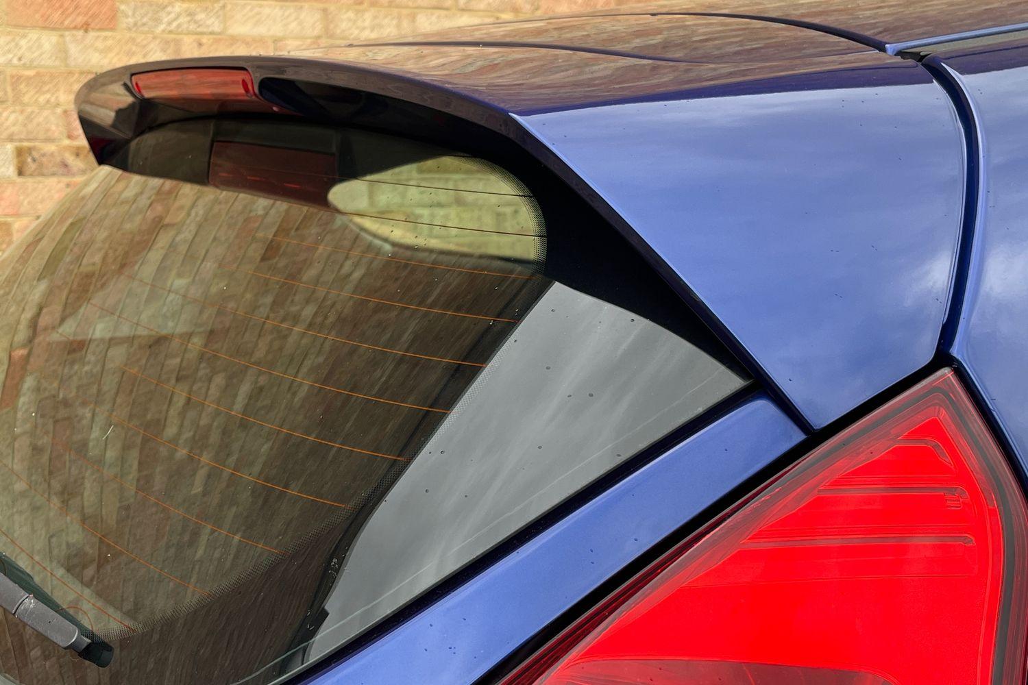 Ford Fiesta Photo 38