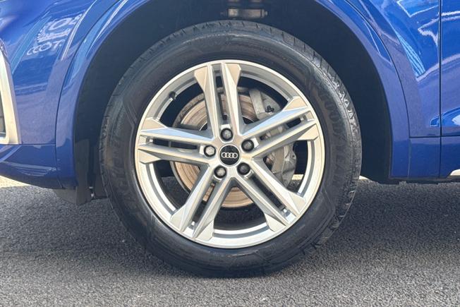 AUDI Q5 Photo 5