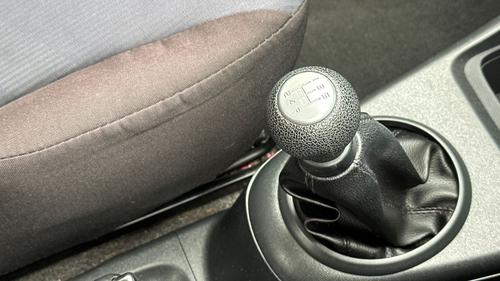 Suzuki Alto Photo autoimg-656089c1e9e6e4331d0510bdc8255ac46649f495.jpg