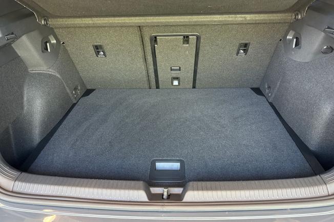Volkswagen Golf Photo 12