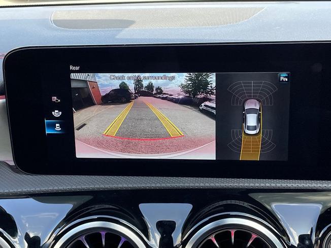 MERCEDES-BENZ CLA Photo 47