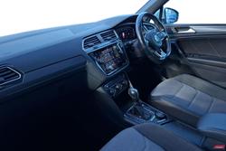 VOLKSWAGEN Tiguan Photo 2
