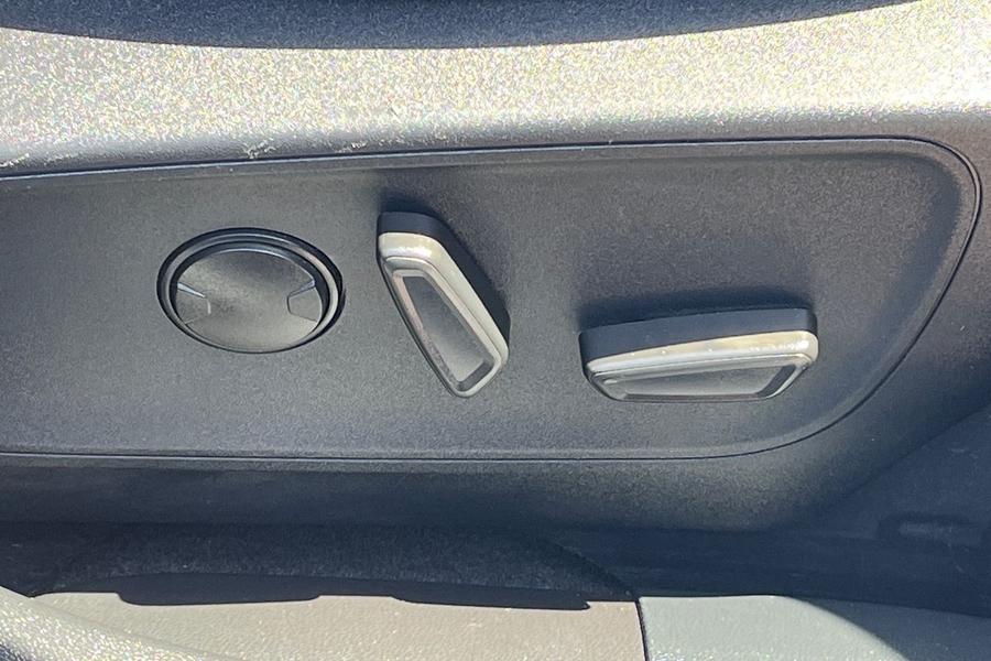 Ford KUGA Photo autoimg-657138a601a00e42829e83a19a29e4f8f8f2fb68.jpg