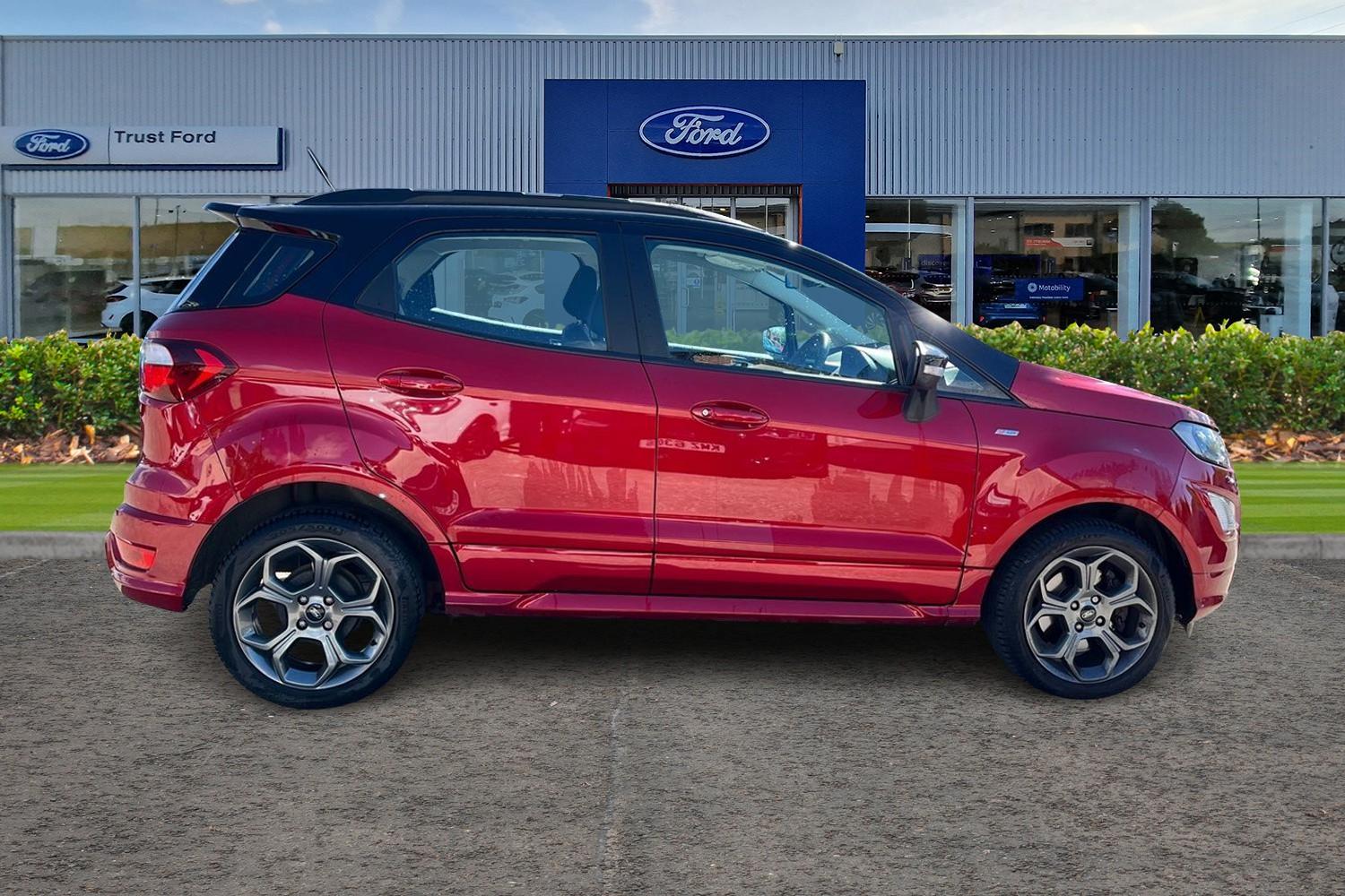 Ford ECOSPORT Photo 2