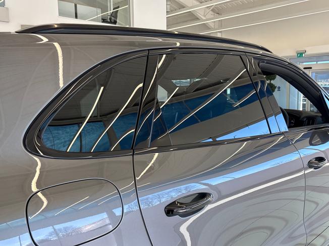 PORSCHE Cayenne Photo 49
