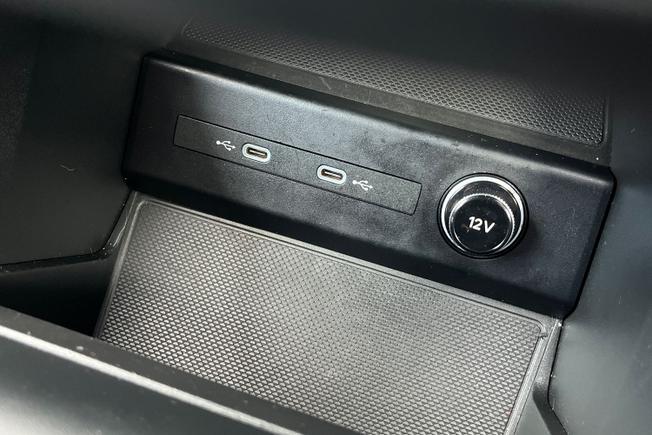 AUDI Q4 E-Tron Photo 38