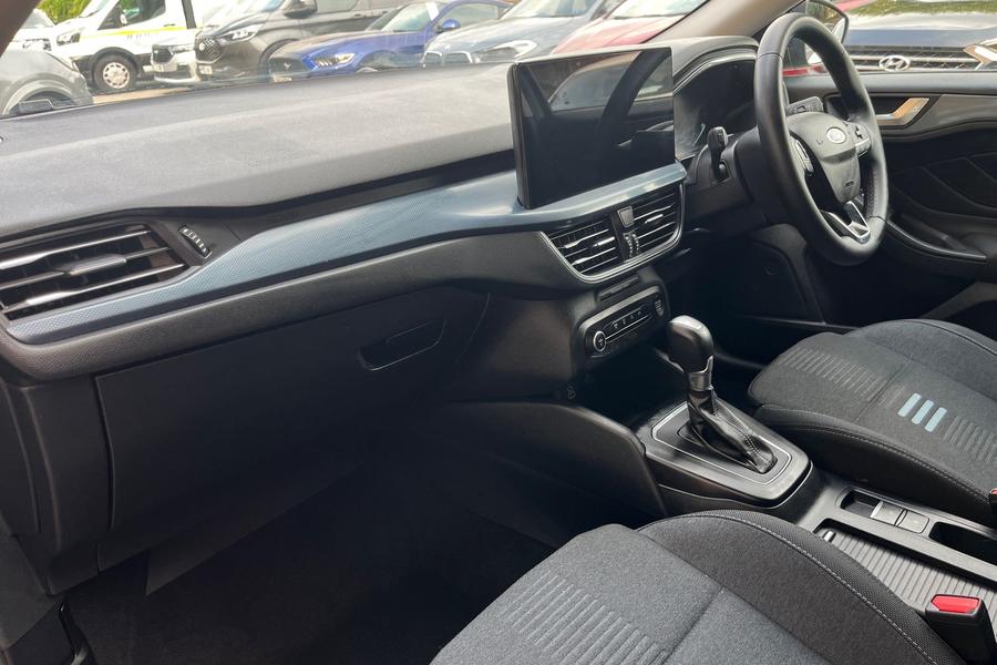 Ford FOCUS Photo autoimg-657574df26284839d5cd1313ff51b89cdb617da6.jpg