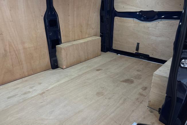 Volkswagen Transporter Photo 9