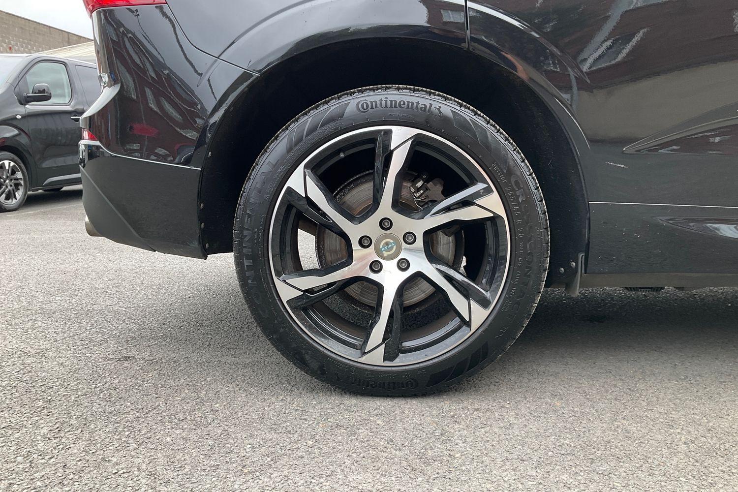 Volvo XC60 Photo 7