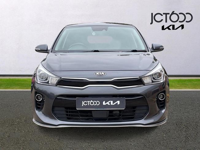 KIA Rio Photo 8