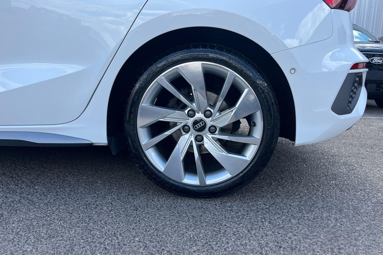 Audi A3 Photo 7