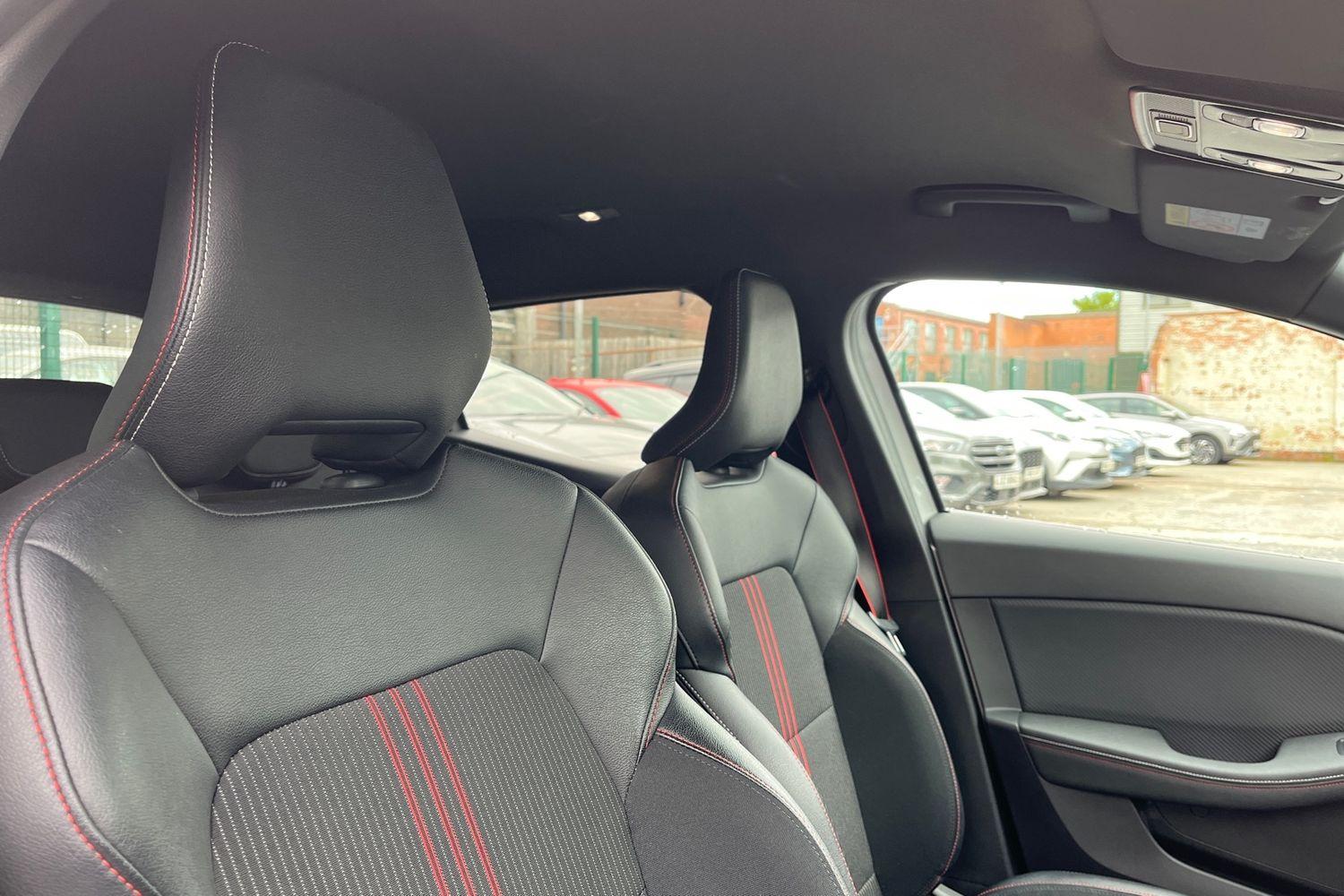 Renault CLIO Photo 16