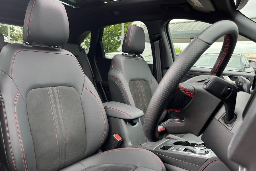 Ford Kuga Photo autoimg-658be0da450f46c32d8d72b735272198477f9ba9.jpg