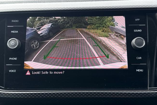 VOLKSWAGEN T-Cross Photo 21