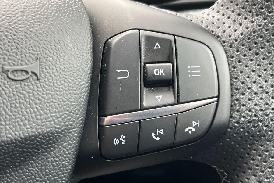 Ford PUMA Photo autoimg-6599a5b763d3069271c4fb87f5e21ca253ccec95.jpg