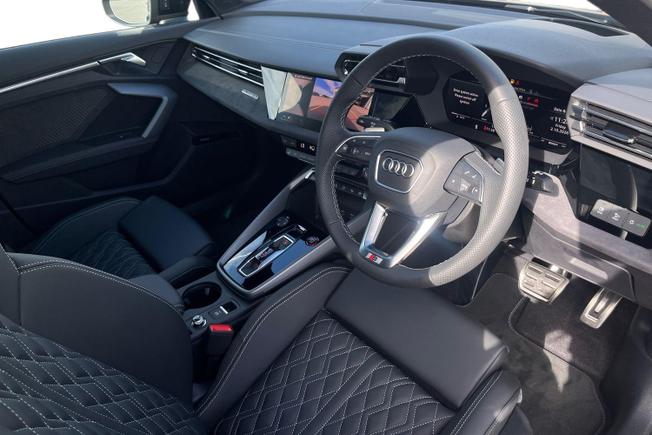 Audi  S3 Saloon Photo 6