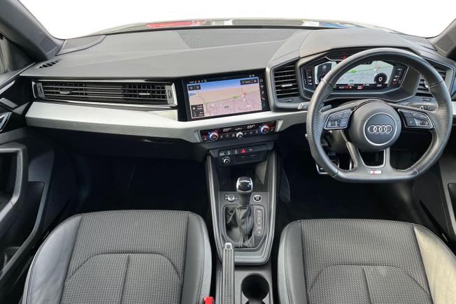 AUDI A1 Photo 11