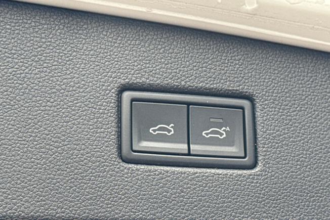 VOLKSWAGEN Tiguan Photo 48