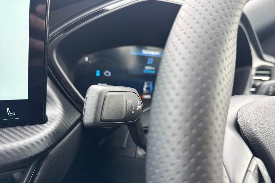 Ford KUGA Photo autoimg-65a3ad2101d57843afe4546ab315bf81aa5e9e26.jpg