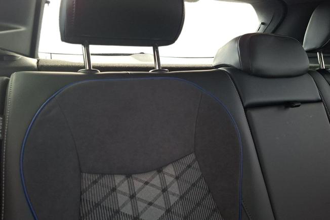 VOLKSWAGEN Tiguan Photo 9