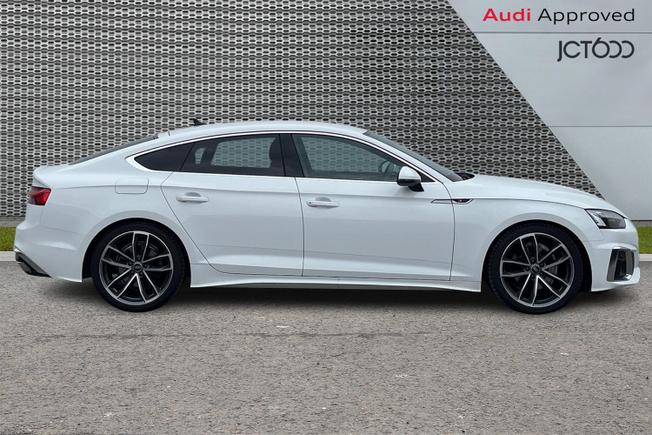 AUDI A5 Photo 4