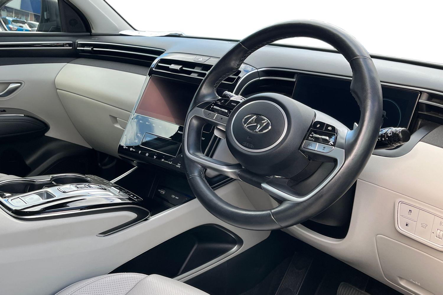 Hyundai TUCSON Photo 8