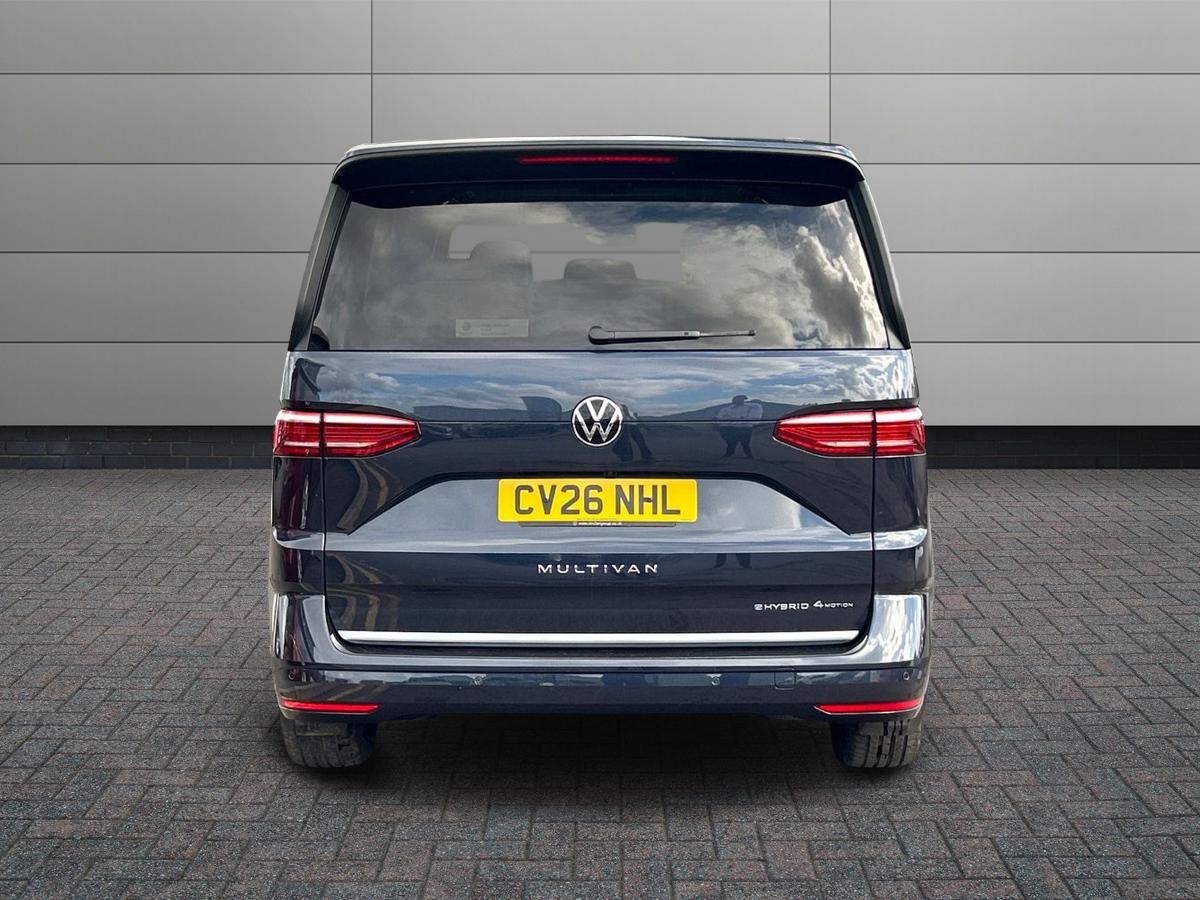 Volkswagen Multivan Photo autoimg-65ac86ba4426e154cbba3d19c9e693d65096b23f.jpg