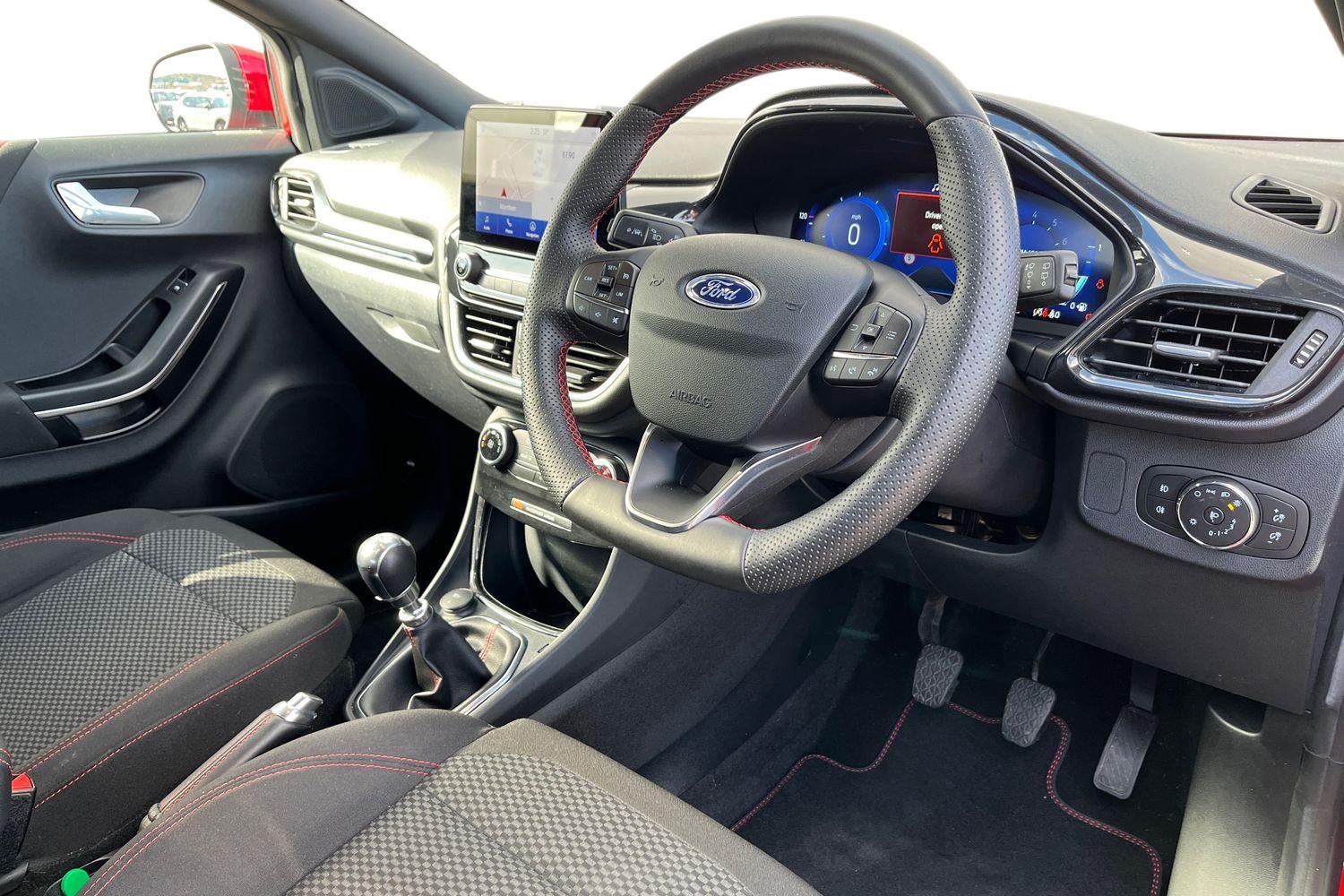 Ford PUMA Photo 8