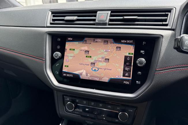 SEAT Arona Photo 14