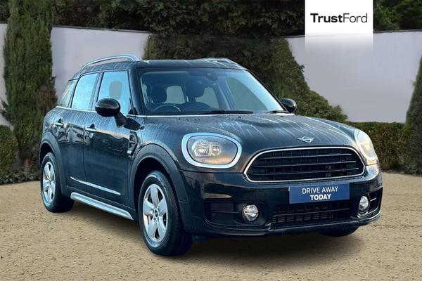 Used MINI COUNTRYMAN DX68NPN