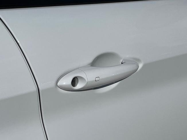 ALFA ROMEO Giulia Photo 24