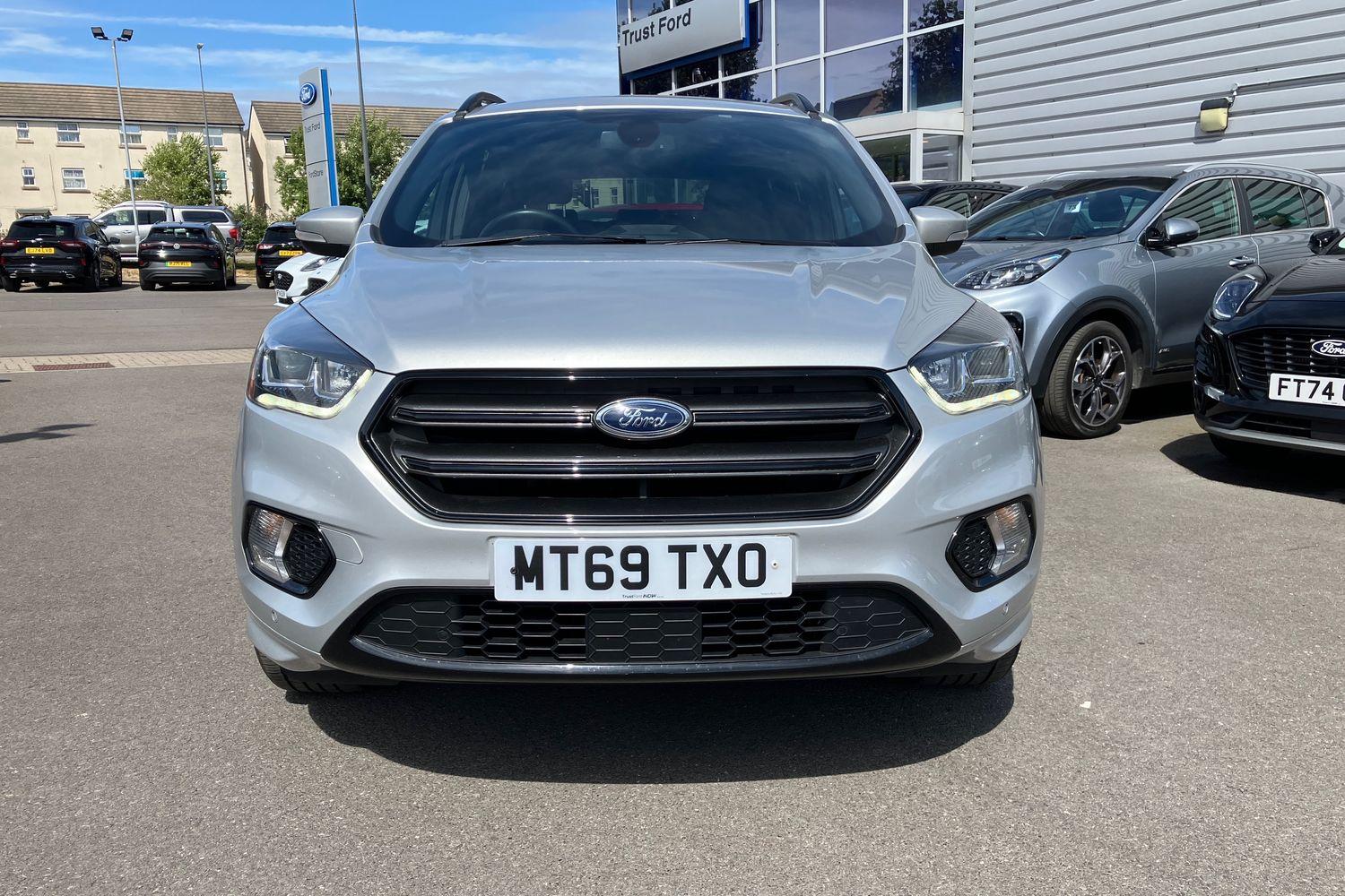 Ford KUGA Photo 35