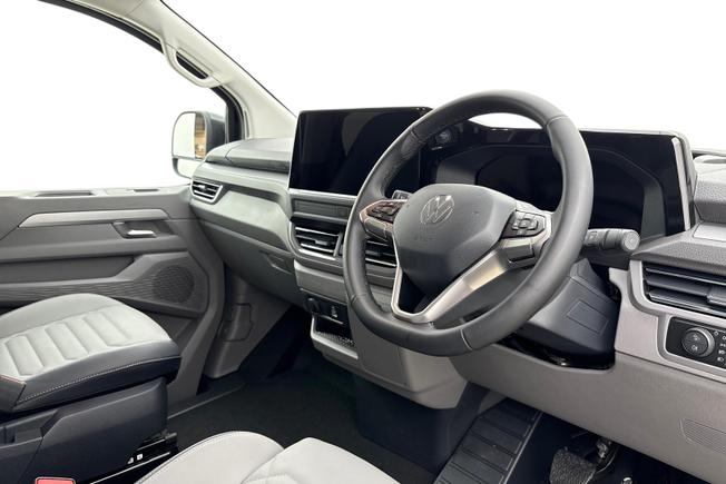 BMW Transporter Shuttle Photo 6