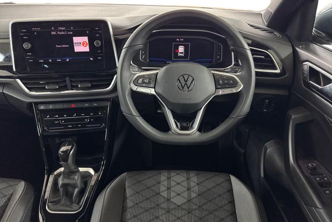 VOLKSWAGEN T-Roc Photo 11
