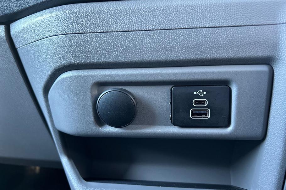 Used Ford TRANSIT CUSTOM 37