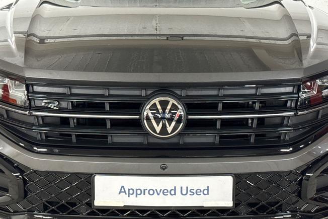 VOLKSWAGEN Touareg Photo 39