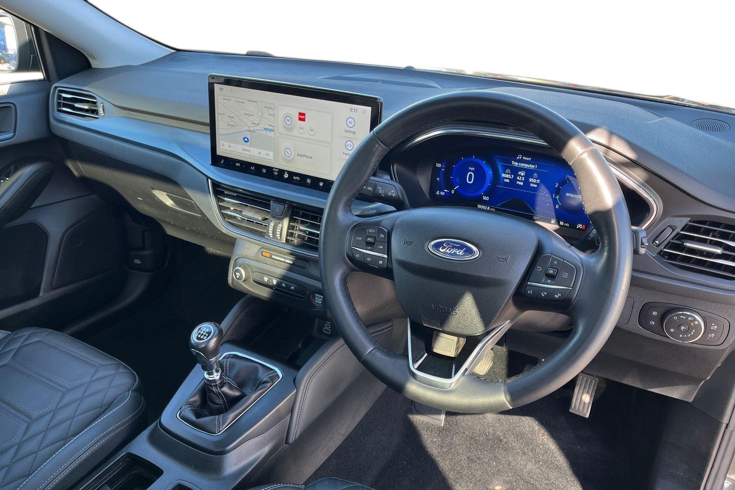 Ford FOCUS Photo 8