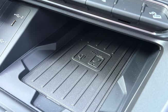 Audi Q3 Photo 37