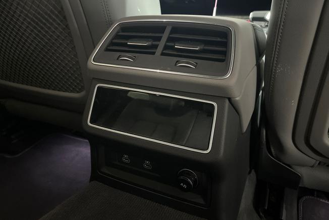 AUDI A6 Avant Photo 29