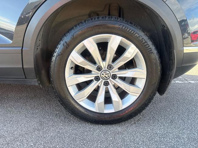 Volkswagen T-Roc Photo 22