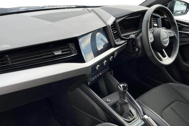 Audi A1 Photo 2