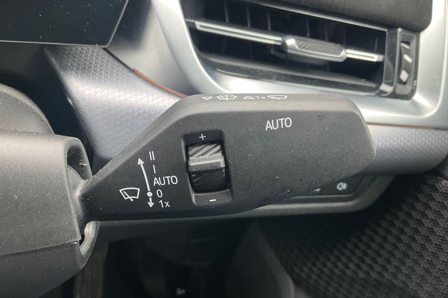 BMW X2 Photo 14