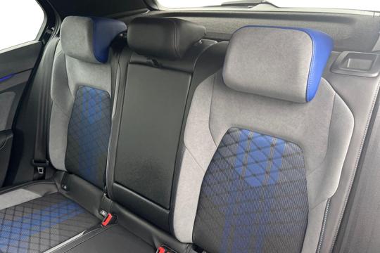 Volkswagen Golf Photo autoimg-65e9b4e7e3ea3bccfa609ebc1f25eece722b30a1.jpg