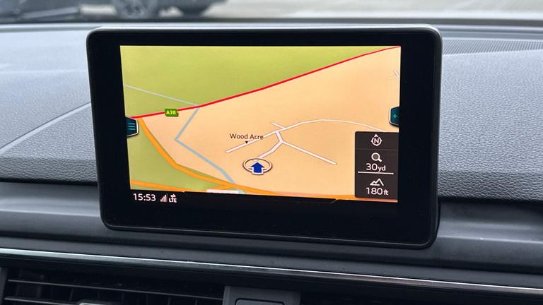 Used Audi A4 Avant AO69DVF 10