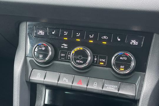 Skoda Karoq Photo autoimg-65f05f0e7a07f73db20a53d15810dbeb56ef5ff3.jpg