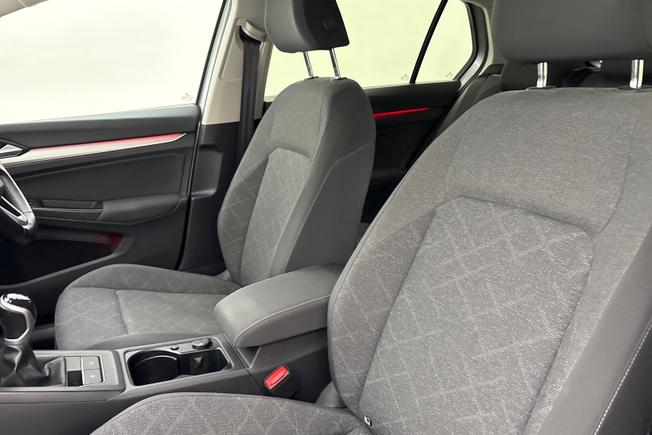VOLKSWAGEN GOLF Photo 22