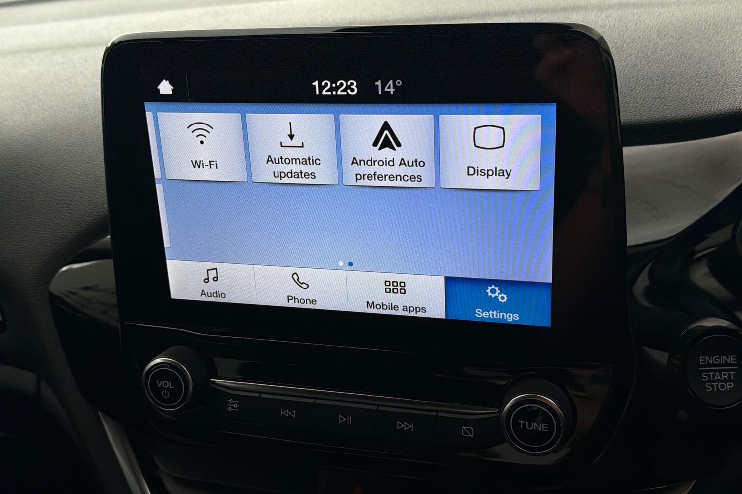 Ford FIESTA Photo 33