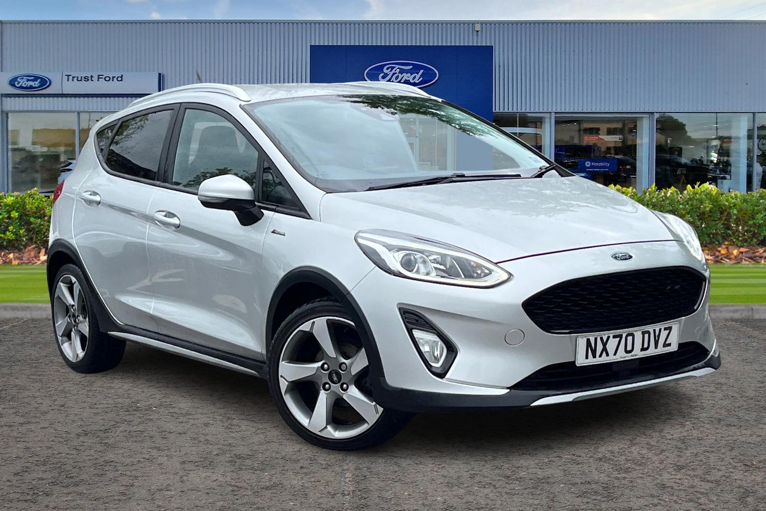 Ford Fiesta Photo 0